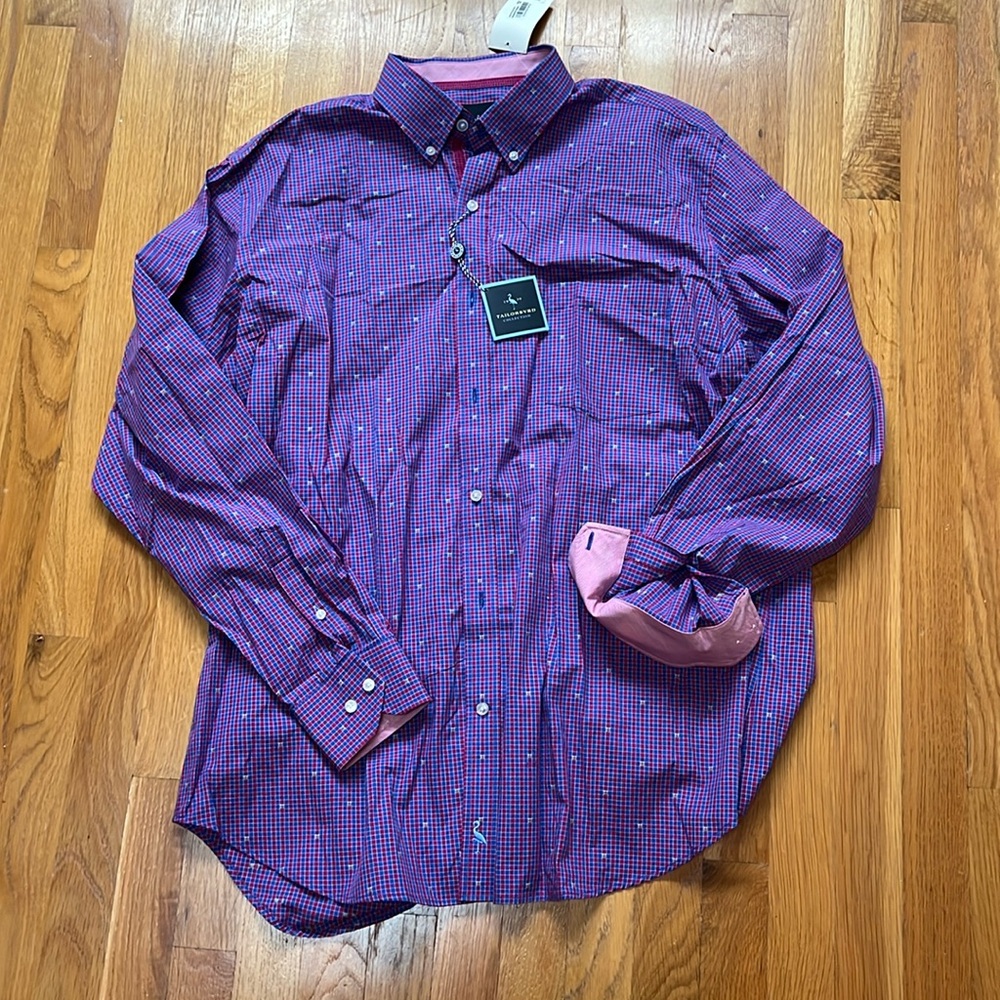 Men’s shirt size XL